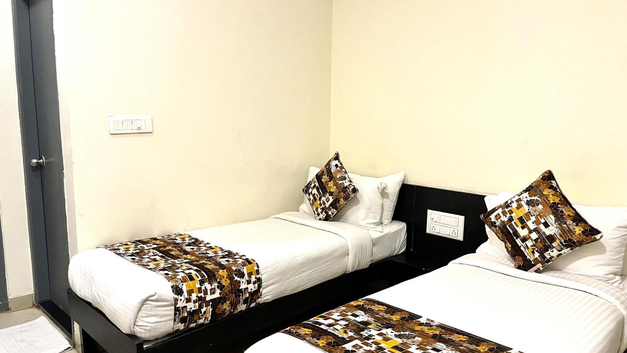 Athasri Hotel Hsr Layout Bengaluru Zewnętrze zdjęcie