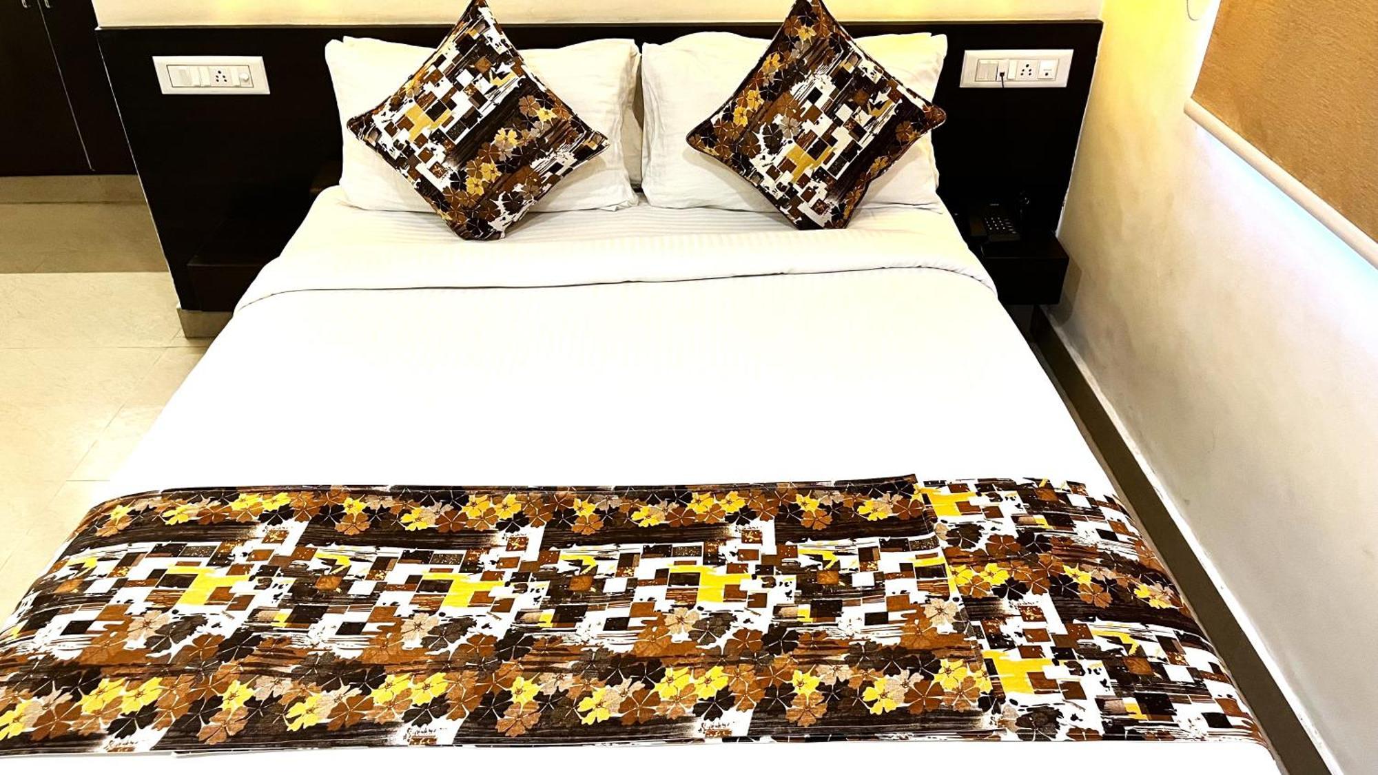 Athasri Hotel Hsr Layout Bengaluru Zewnętrze zdjęcie