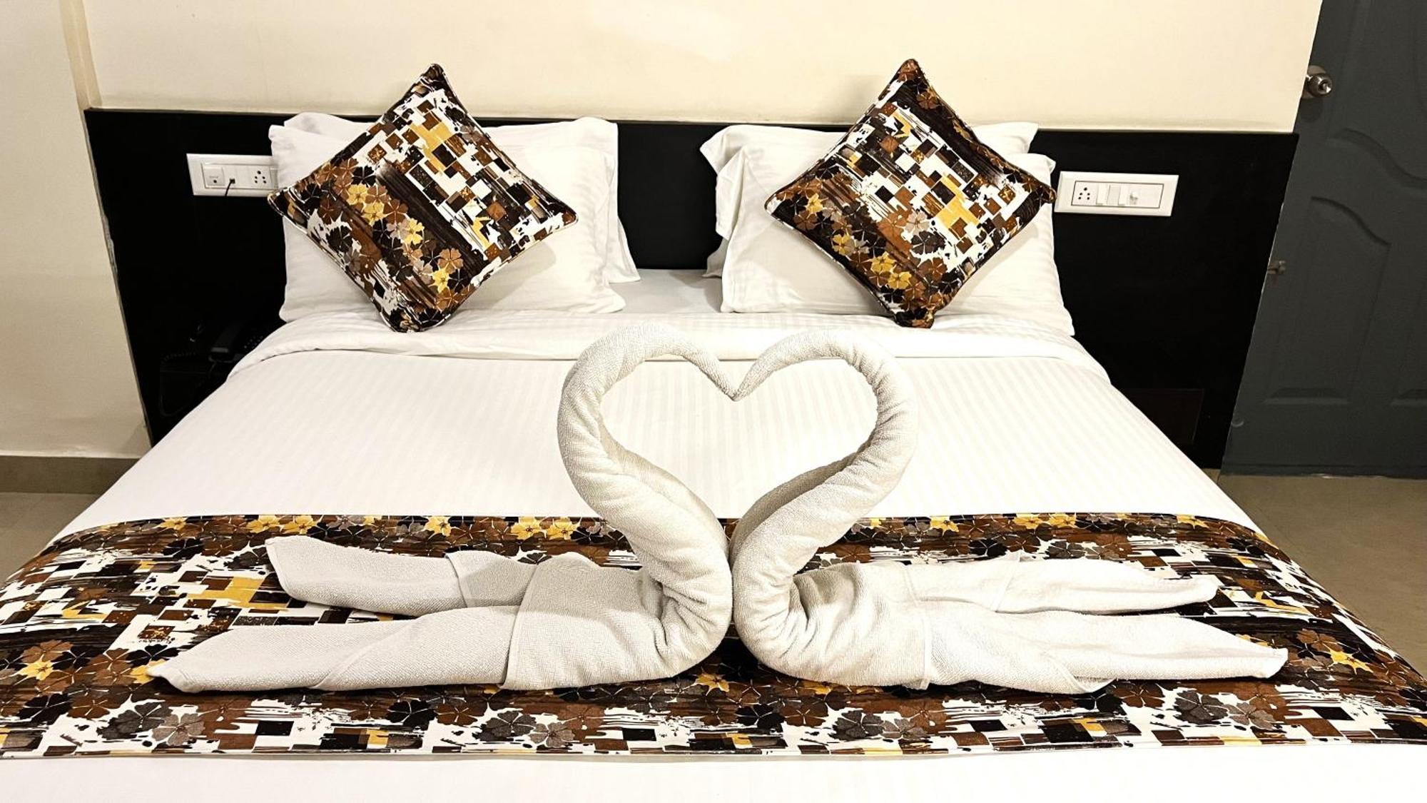 Athasri Hotel Hsr Layout Bengaluru Zewnętrze zdjęcie
