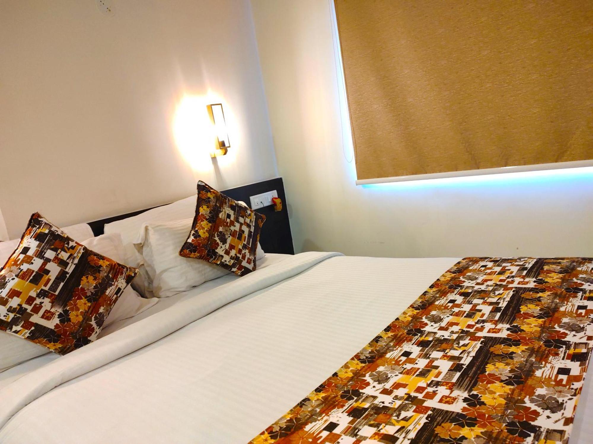 Athasri Hotel Hsr Layout Bengaluru Zewnętrze zdjęcie
