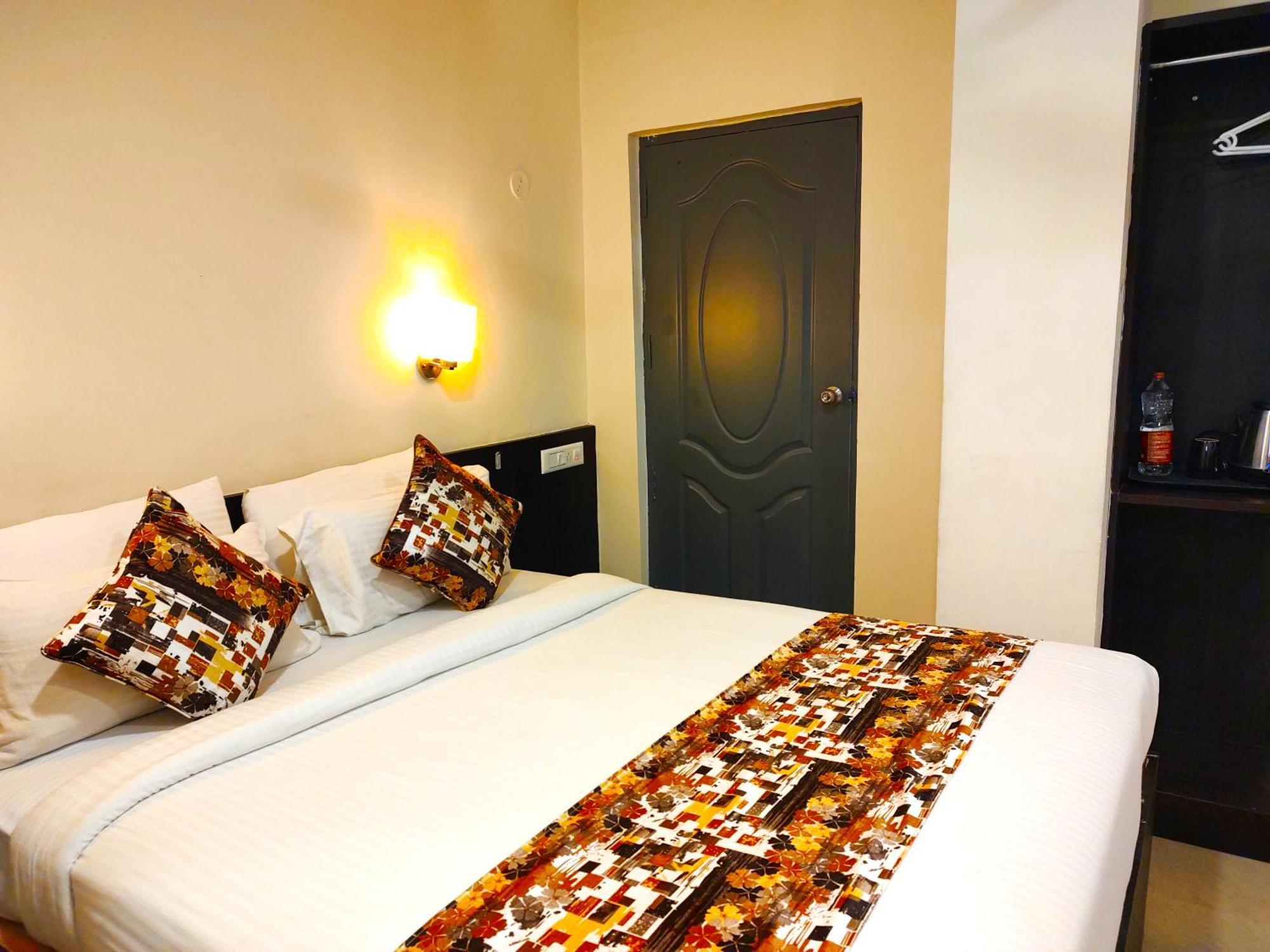 Athasri Hotel Hsr Layout Bengaluru Zewnętrze zdjęcie