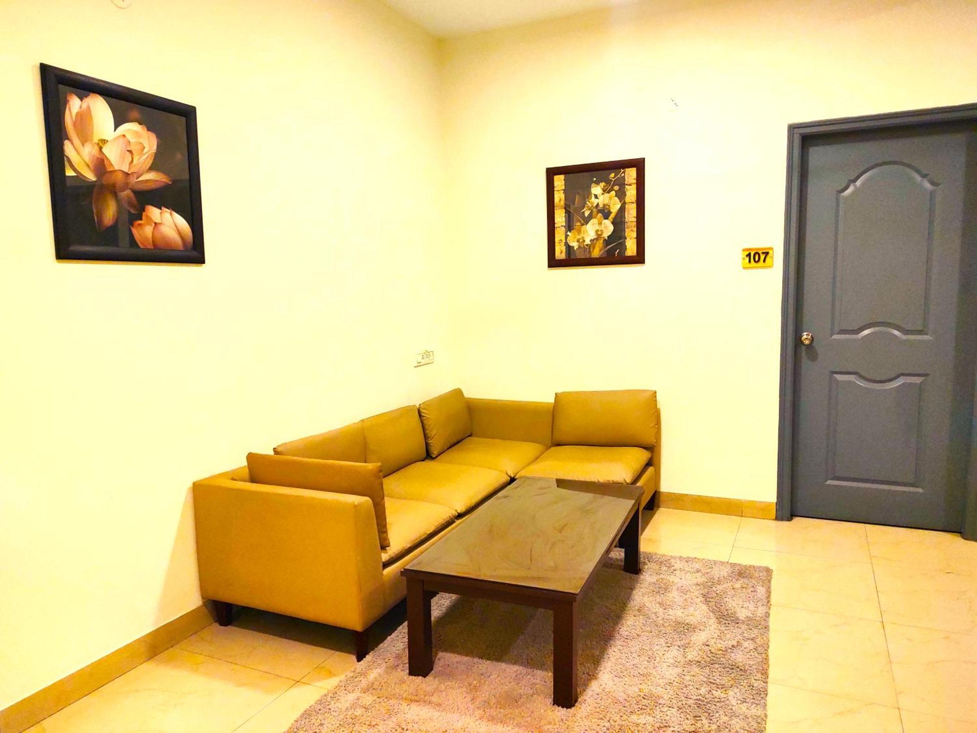 Athasri Hotel Hsr Layout Bengaluru Zewnętrze zdjęcie
