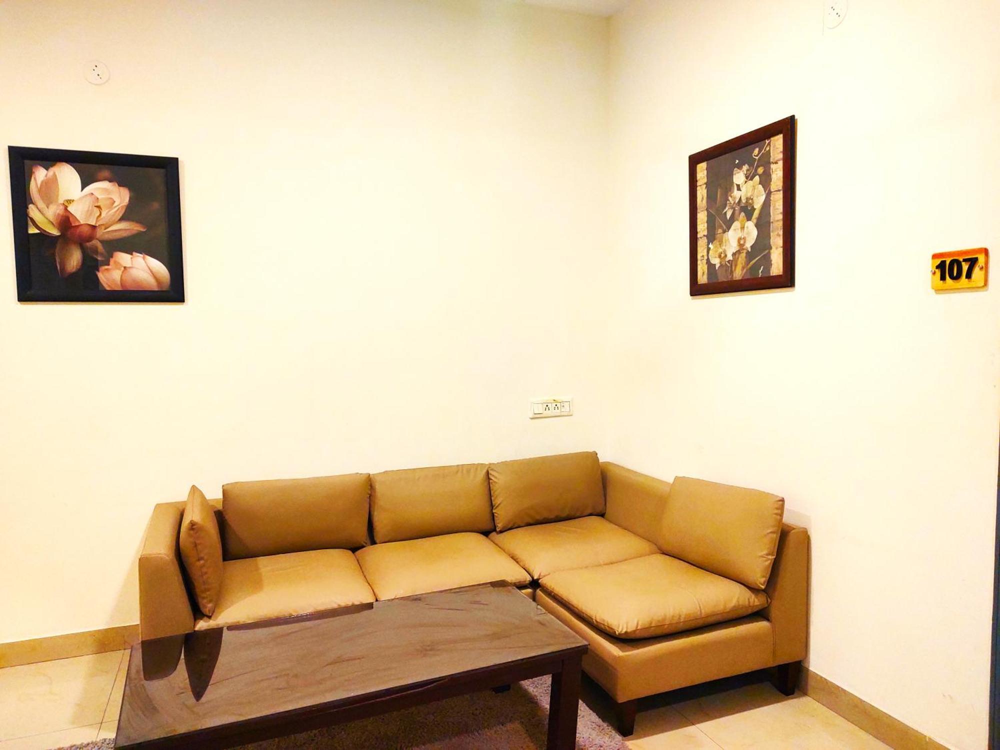 Athasri Hotel Hsr Layout Bengaluru Zewnętrze zdjęcie